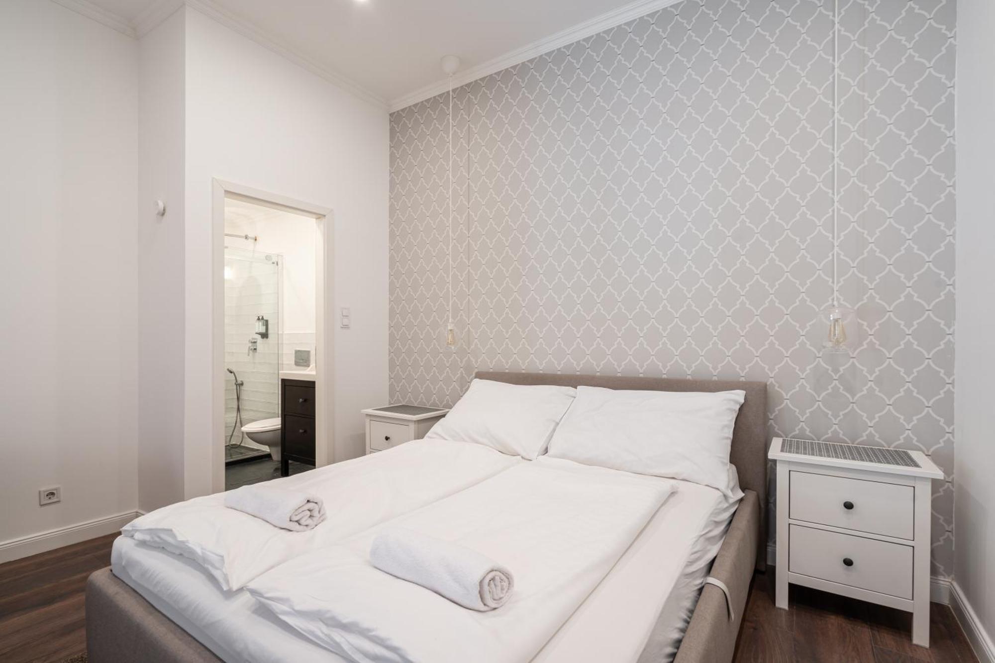 Z32 - & Chic - Stylish By Bqa Apartment