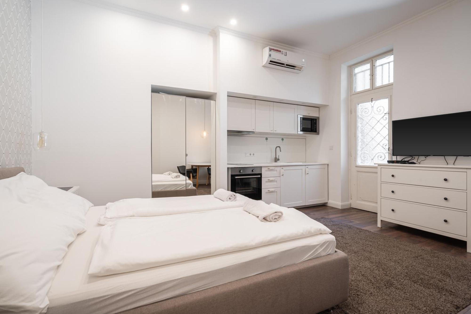 Z32 - & Chic - Stylish By Bqa Apartment *